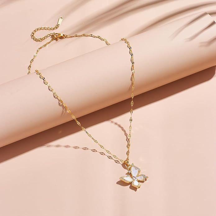 Elegant Gold Butterfly Pendant Necklace